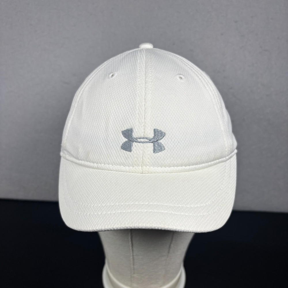 Under Armour Womens Blitzing Cap Hat White Silver Embroidered Logo Adjustable OS